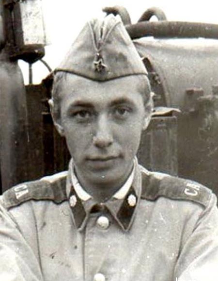 Сергей Кузнецов в армии